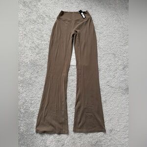 Oner Active SoftMotion Flared Bottoms Moss Brown